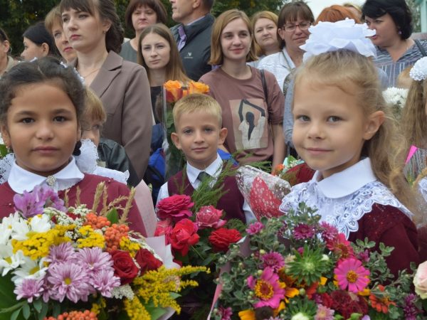 И ВНОВЬ ПЕРВЫЙ ЗВОНОК…
